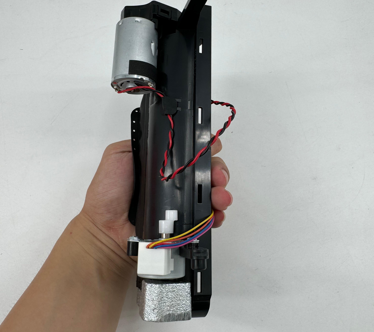 Dreame Mova S10, X30 Master One, L30 Pro Ultra, X30 Ultra | Original Spare & Repair Parts: Main Brush Gearbox Motor With Housing
